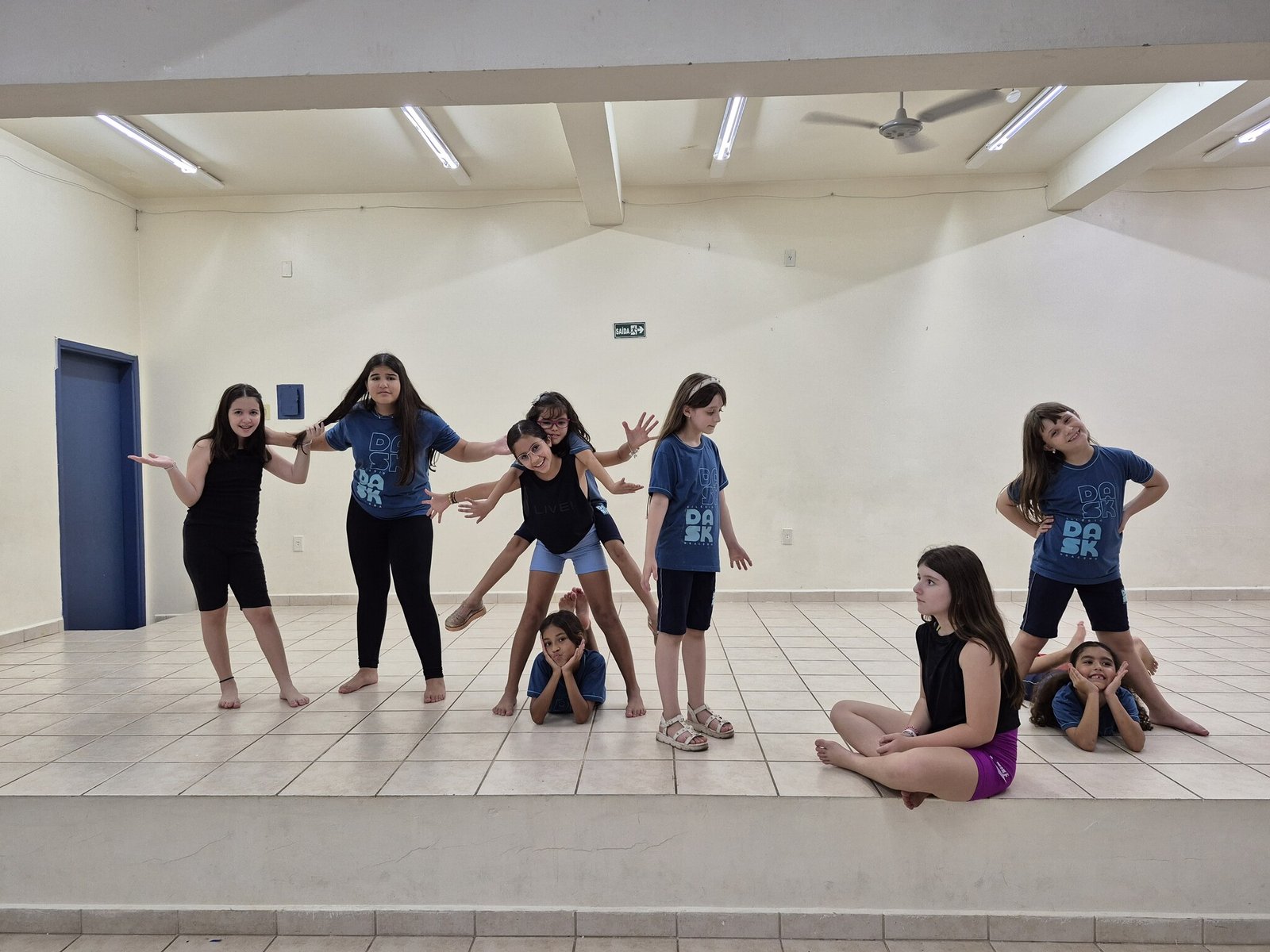 PROJETO ESCOLINHA DE TEATRO (1)_Easy-Resize.com